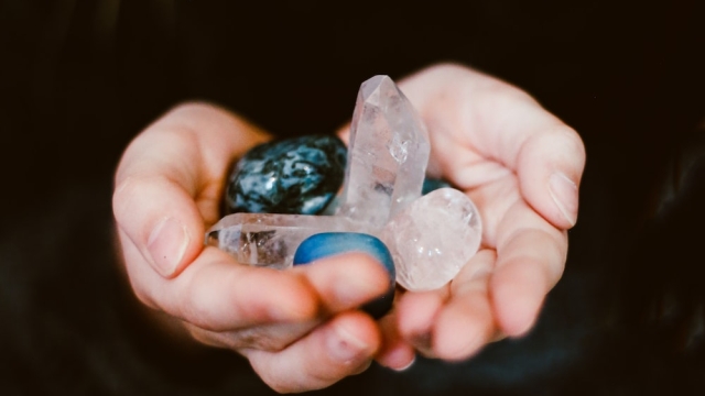 The Sparkling Power: Unveiling the Mysteries of Healing Crystals
