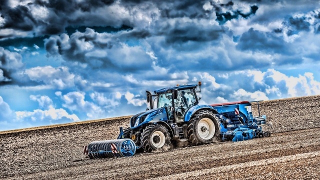 The Power of Dutch Ingenuity: Unveiling the Holland Tractor Revolution