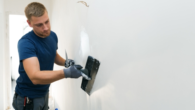 Mastering the Art of Commercial Plastering: Unveiling Top-notch Plaster Services