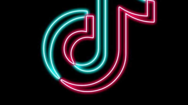 TikTok Trends: From Dance Routines to Viral Challenges