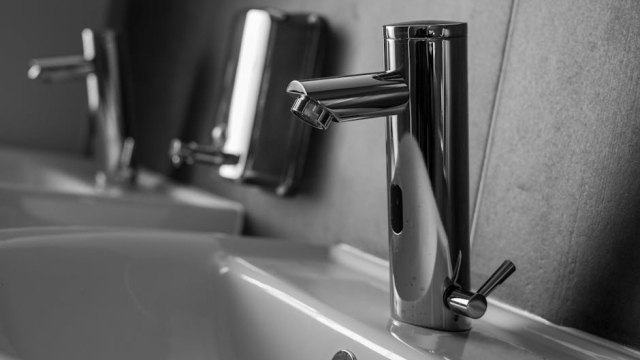 Common Plumbing Issues Homeowners Face